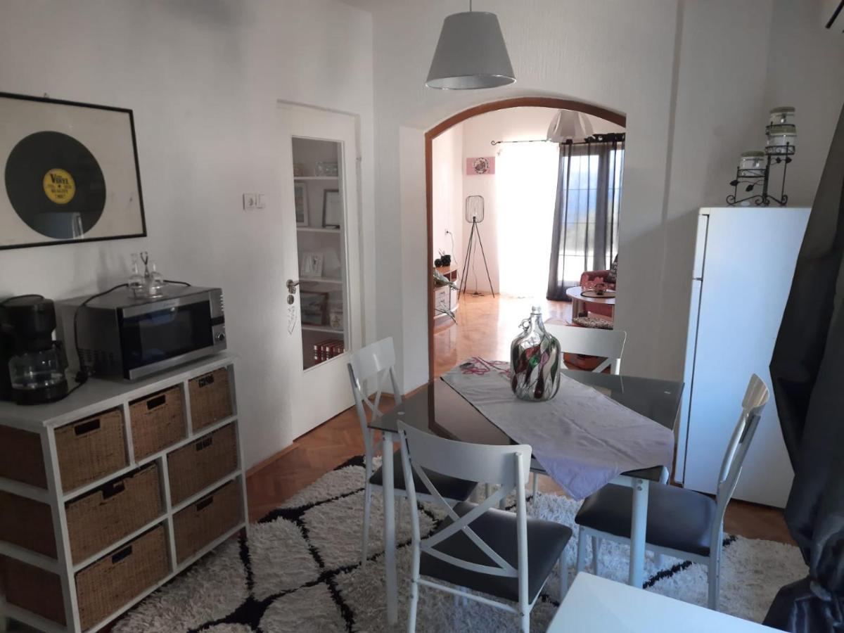 Apartman Marijana 노비비노돌스키 외부 사진